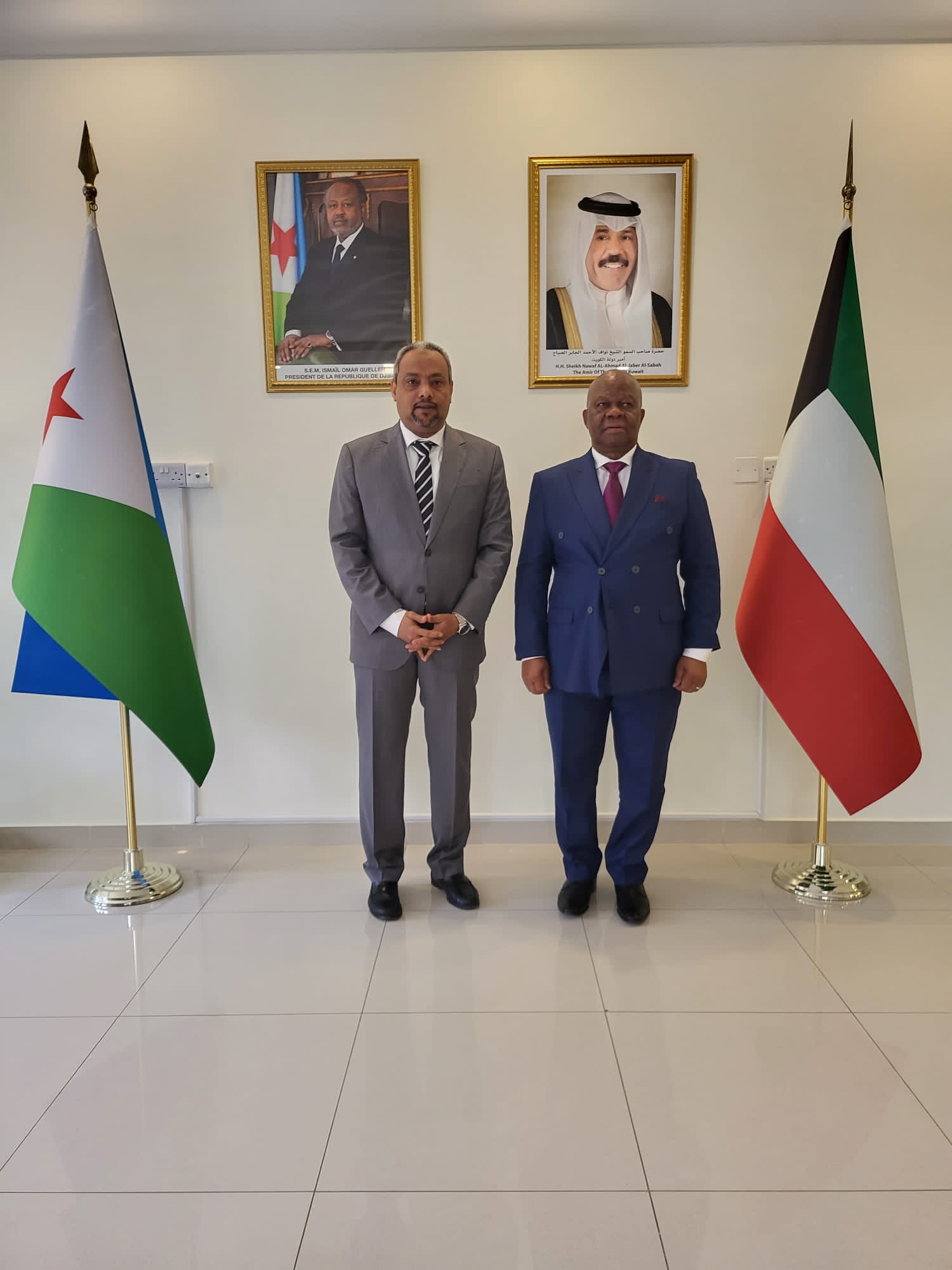زيارة سفير جمهورية جنوب أفريقيا لدى الكويت لسفارة